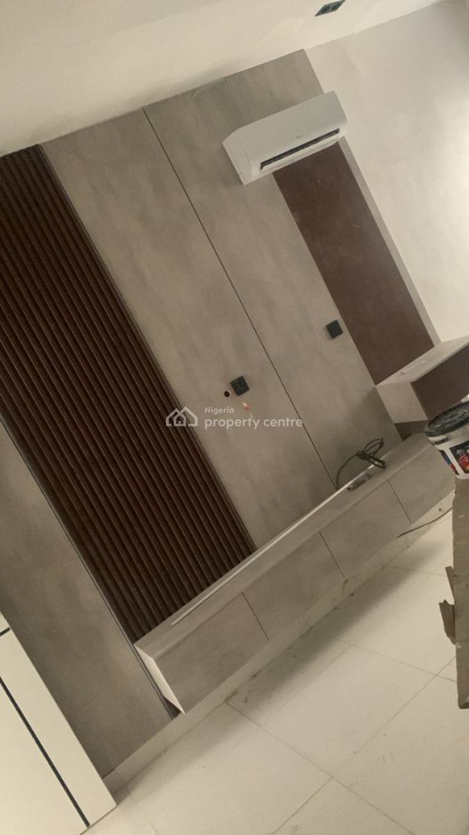 2 Bedrooms Apartments, Admiralty Way, Lekki Phase 1, Lekki, Lagos, Flat / Apartment for Sale