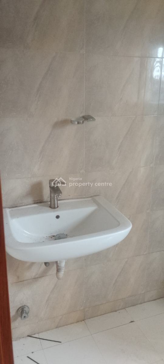 a Large Size Bedroom, Chevron Drive, Chevy View Estate, Lekki, Lagos, Self Contain (single Rooms) for Rent