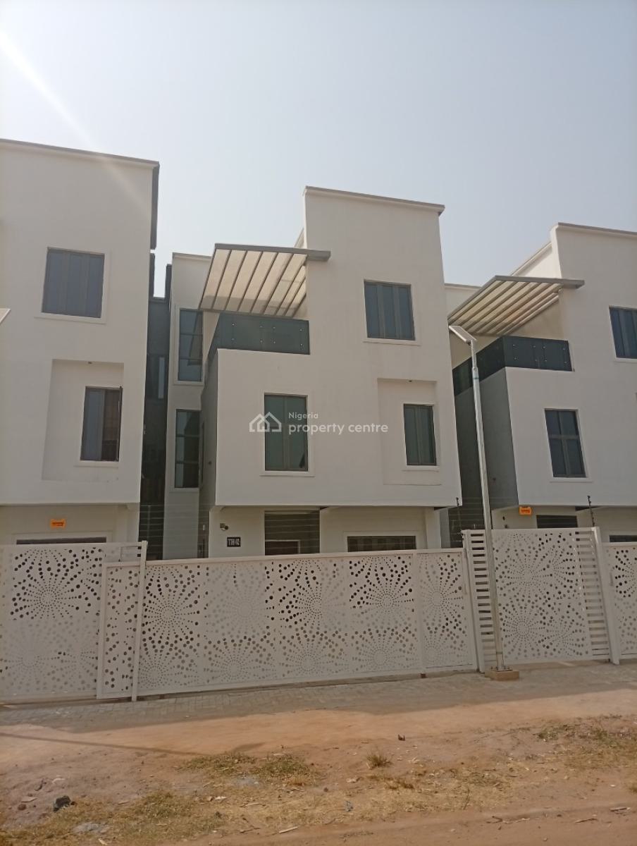 Exquisitely Finished 5 Bedroom Detached Duplex with a Bq, Guzape District, Abuja, Semi-detached Duplex for Sale