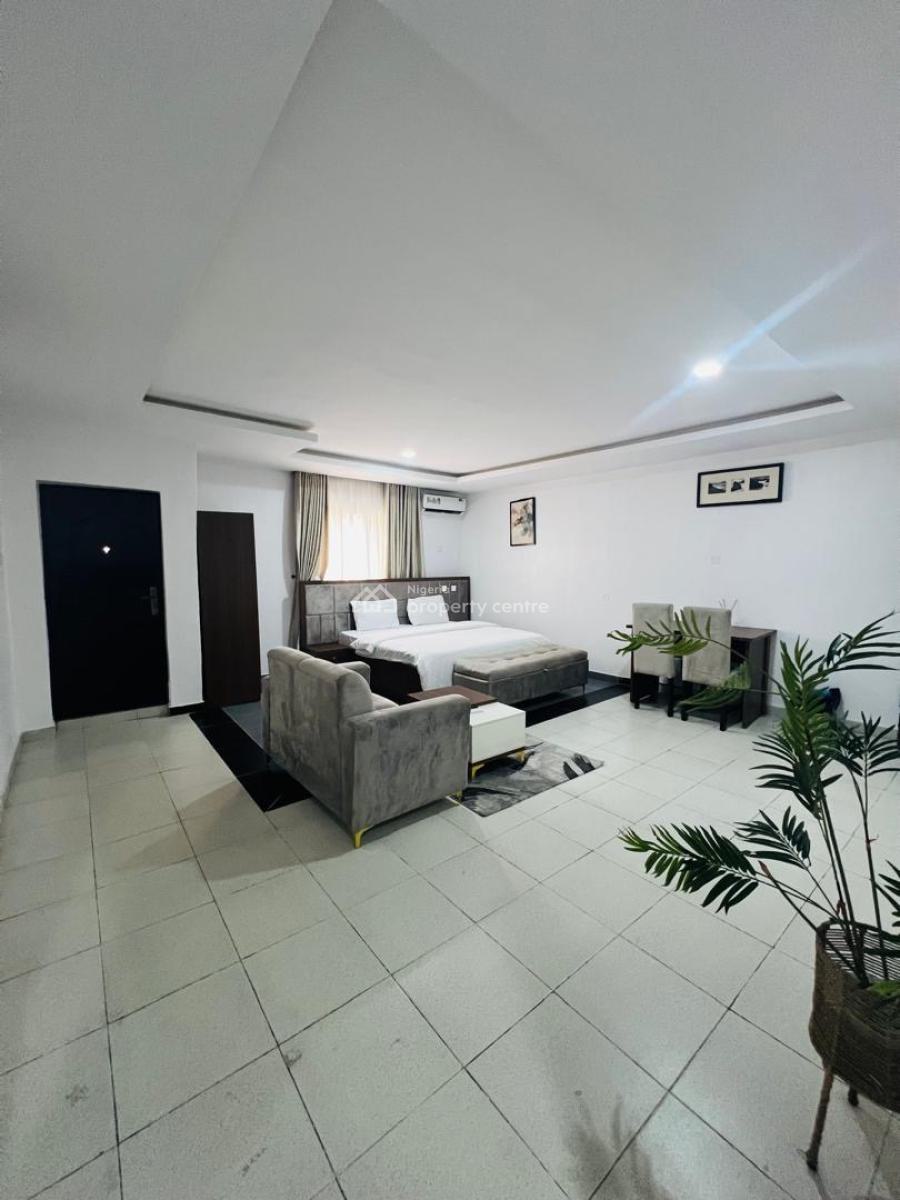 Spacious Furnished Studio Apartment, Ologolo, Lekki, Lagos, Self Contain (single Rooms) for Rent