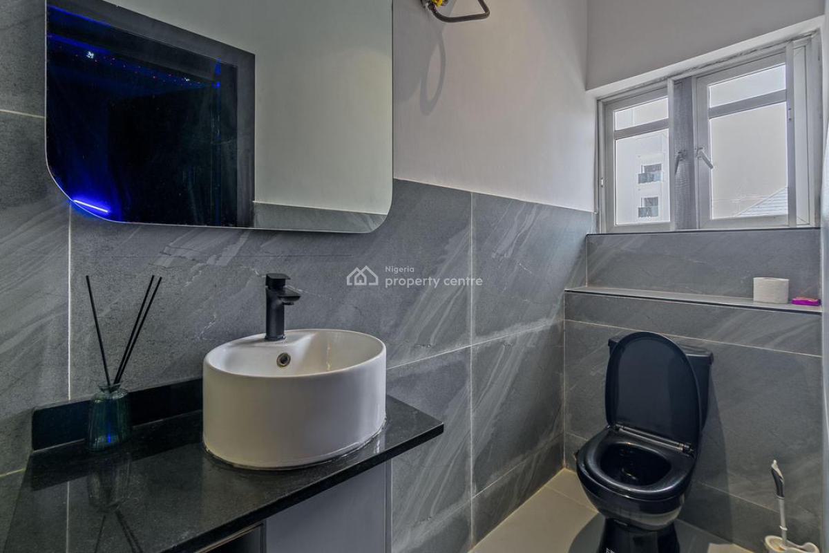 Luxurious 2 Bedroom Apartment with a Private Cinema, Lekki Phase 1, Lekki, Lagos, Flat / Apartment for Rent