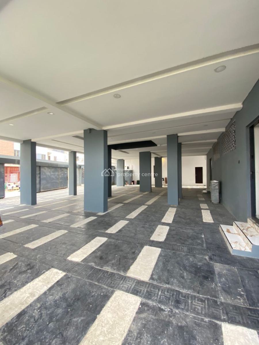 Lovely 2 Bedroom Apartment in an Estate, Lekki Phase 1, Lekki, Lagos, Flat / Apartment for Rent