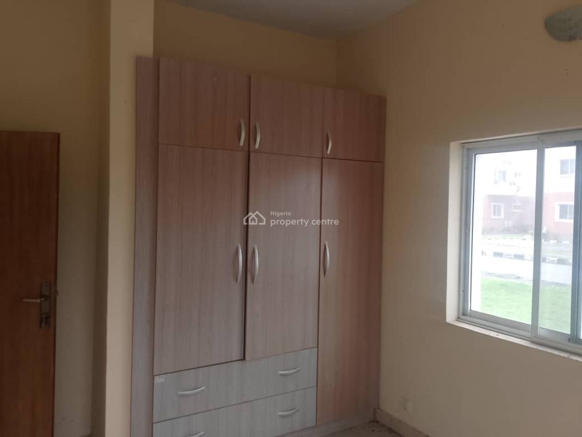 Spacious 3 Bedroom Apartment, Shoprite Road Fashola Estate By Lagos Homs, Sangotedo, Ajah, Lagos, Flat / Apartment for Rent