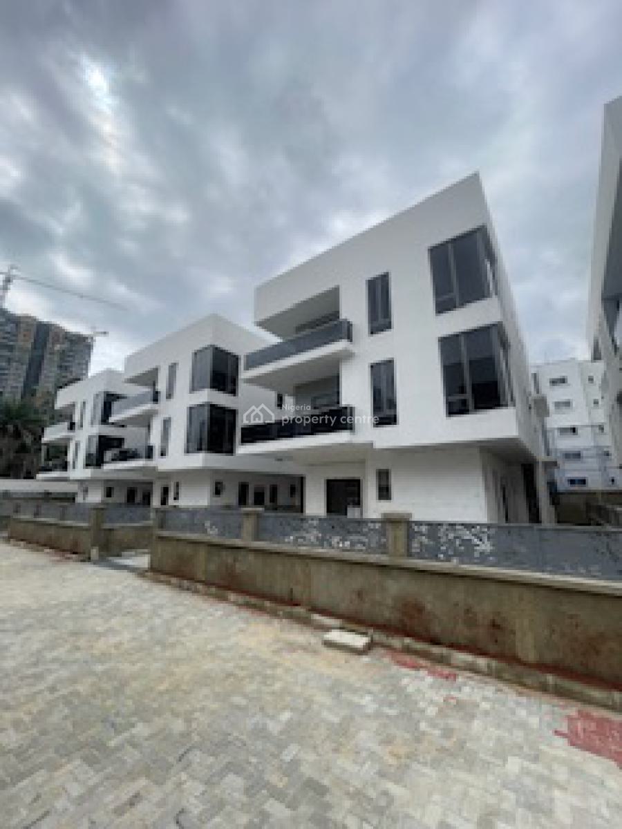 Spacious 6 Bedroom Fully Detached Duplex with Pool, Gym, & Study Room, Ikoyi, Lagos, Detached Duplex for Sale