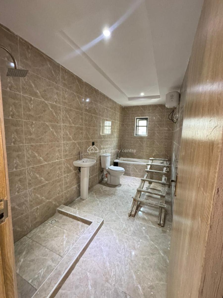 Brand New Fully Fitted & Serviced 4 Bedroom Terraced Duplex, Lekki Phase 1, Lekki, Lagos, Terraced Duplex for Rent