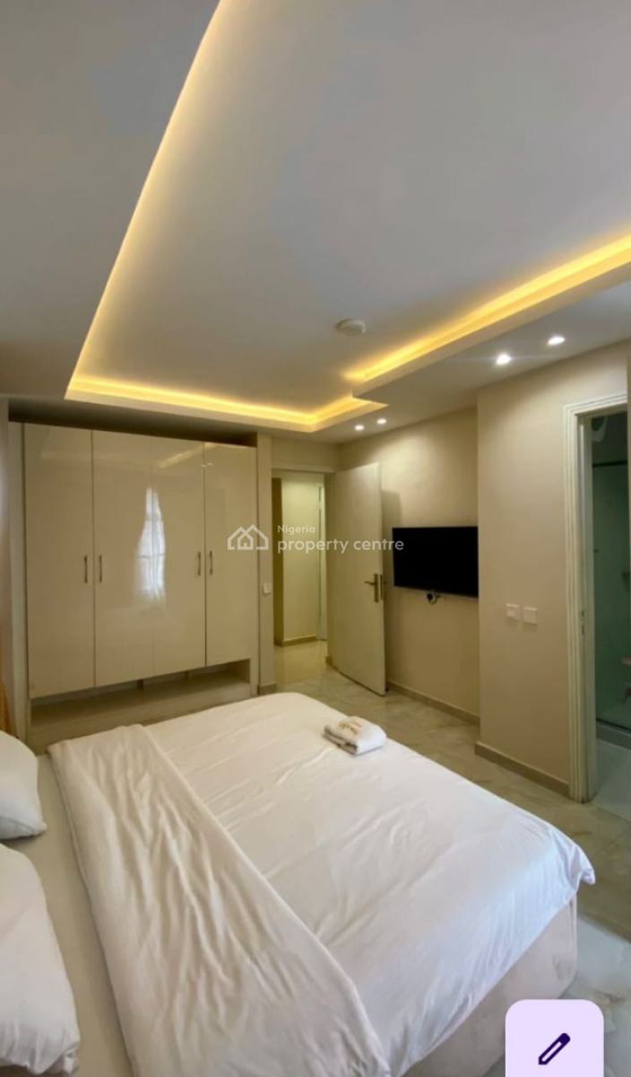 Fully Serviced and Furnished 2 Bedrooms Apartment, Lekki Phase 1, Lekki, Lagos, Flat / Apartment for Rent