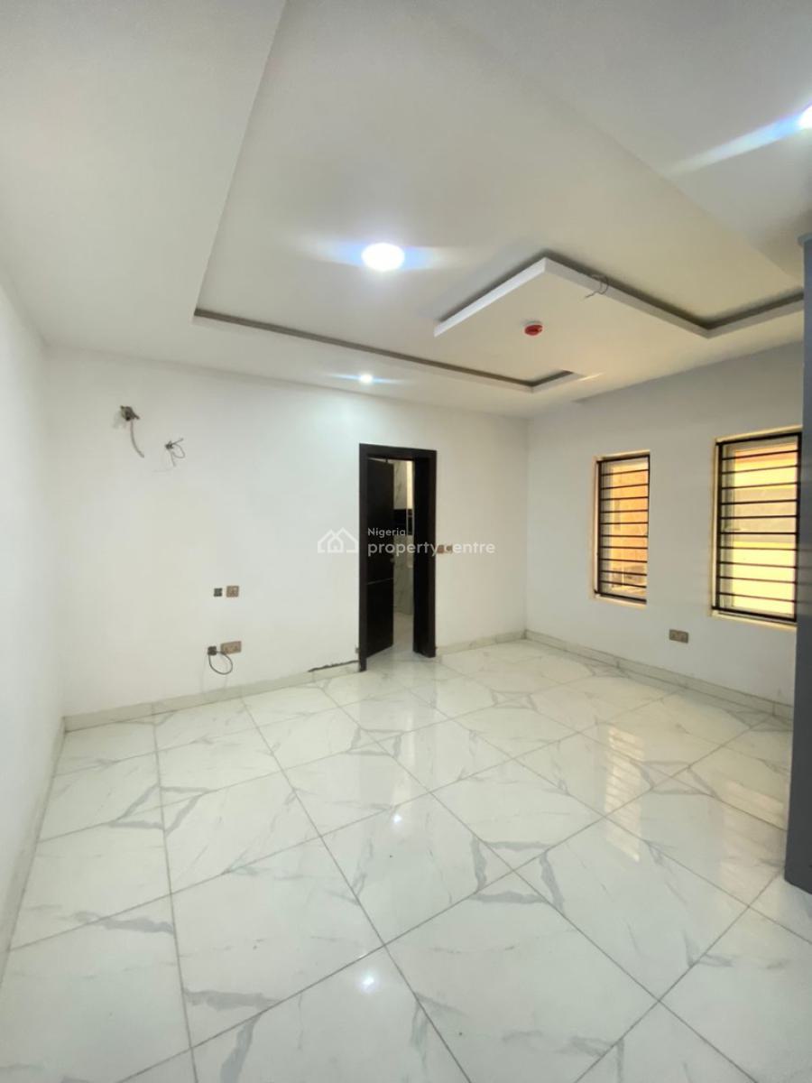 Brand New 2 Bedroom Apartment with Bq, Lekki Phase 1, Lekki, Lagos, Flat / Apartment for Rent