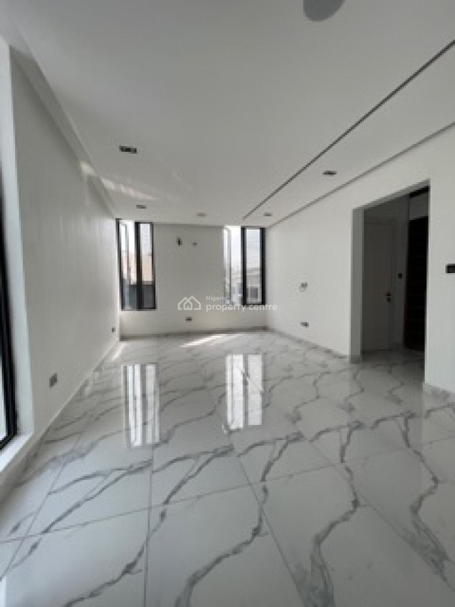 Spacious  5 Bedroom Detached Duplex with Bq & Swimming Pool, Lekki Phase 1, Lekki, Lagos, Detached Duplex for Sale