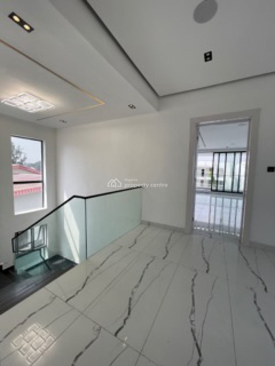 Spacious  5 Bedroom Detached Duplex with Bq & Swimming Pool, Lekki Phase 1, Lekki, Lagos, Detached Duplex for Sale