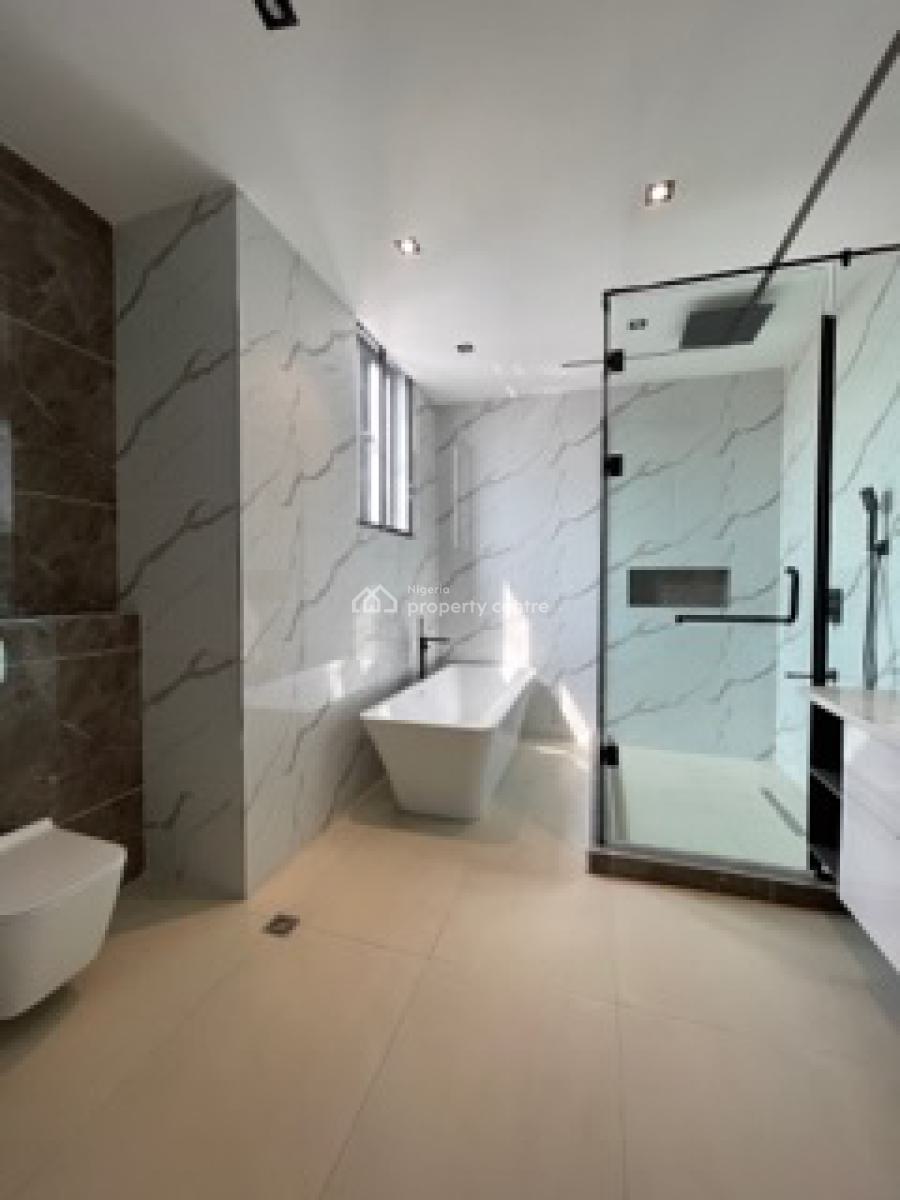 Spacious  5 Bedroom Detached Duplex with Bq & Swimming Pool, Lekki Phase 1, Lekki, Lagos, Detached Duplex for Sale