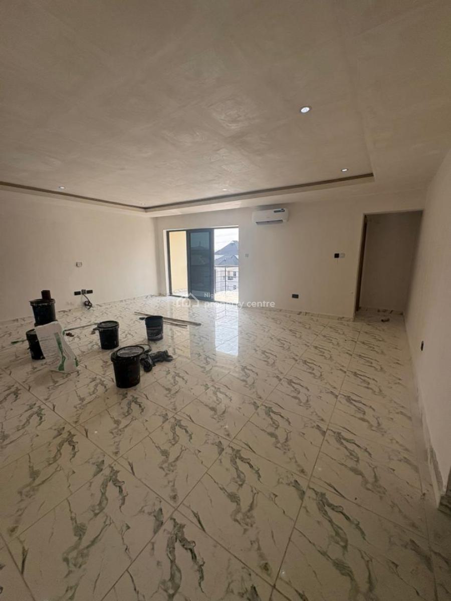 Luxury and Spacious 2 Bedroom Flat, Lekki Phase 1, Lekki, Lagos, Flat / Apartment for Rent