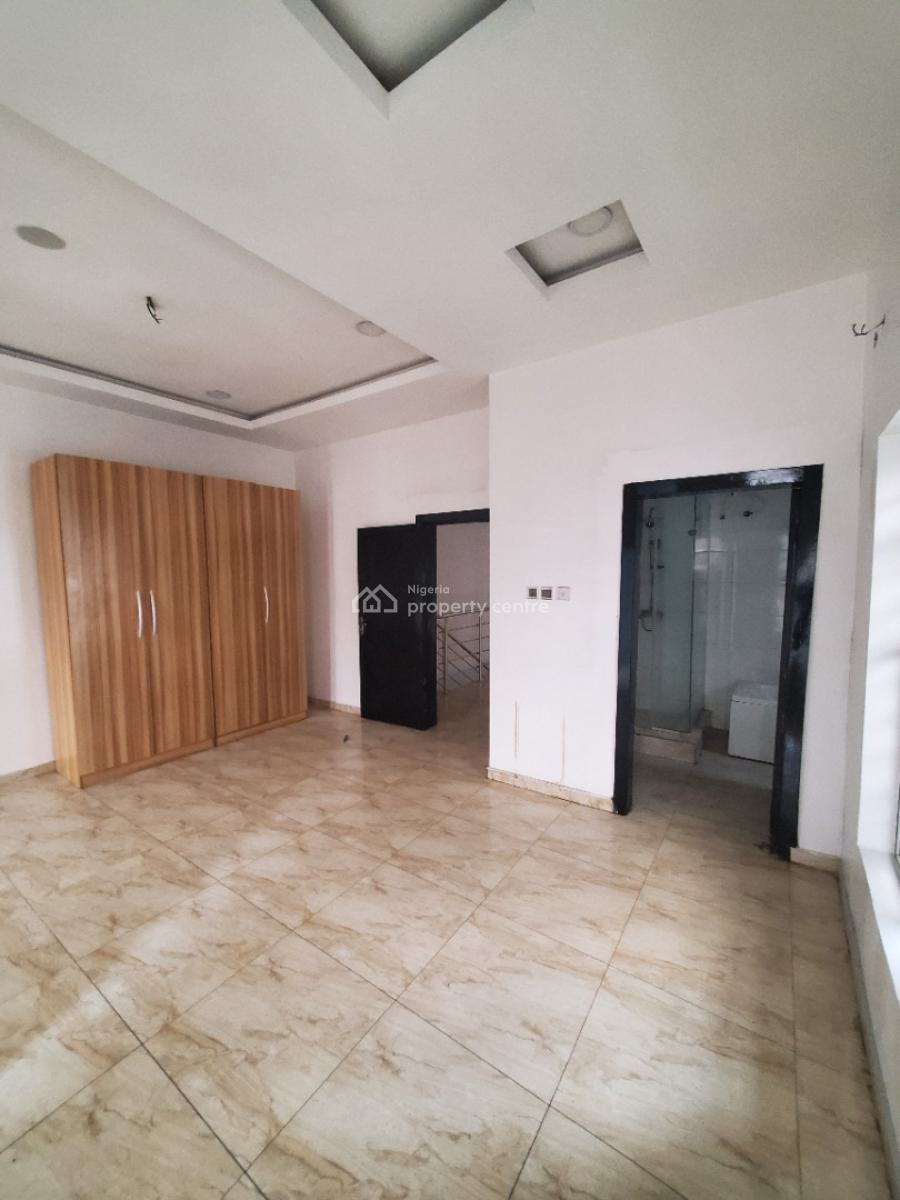 Standard Four Bedrooms Semi-detached Duplex Plus Room Bq, Whiteoak Estate, Ologolo, Lekki, Lagos, Semi-detached Duplex for Rent
