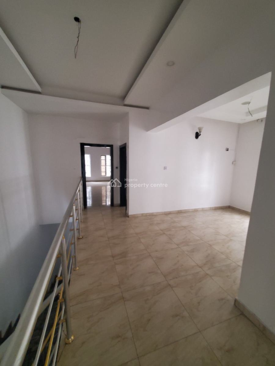 Standard Four Bedrooms Semi-detached Duplex Plus Room Bq, Whiteoak Estate, Ologolo, Lekki, Lagos, Semi-detached Duplex for Rent