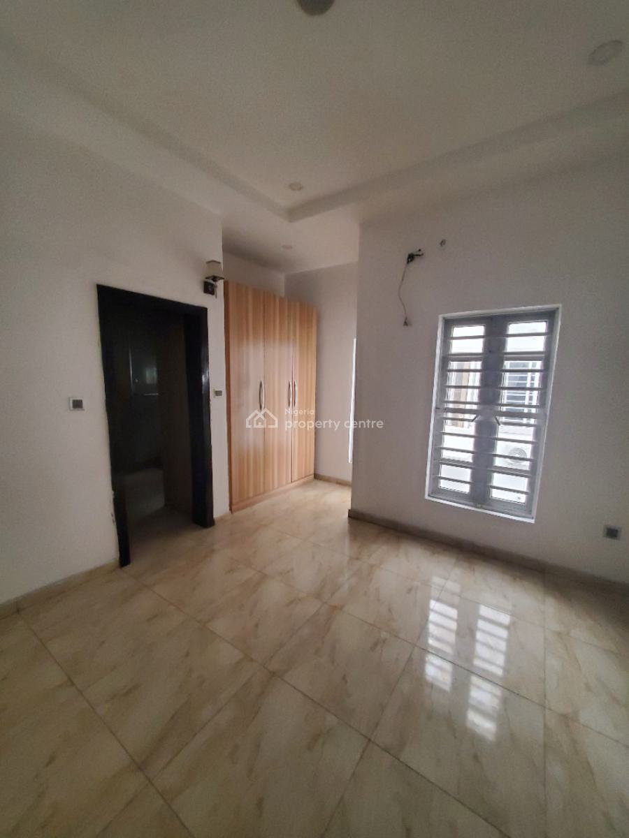 Standard Four Bedrooms Semi-detached Duplex Plus Room Bq, Whiteoak Estate, Ologolo, Lekki, Lagos, Semi-detached Duplex for Rent