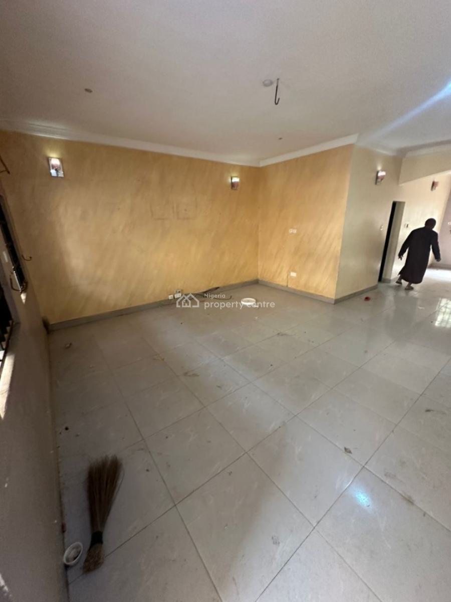 Spacious 2 Bedroom Flat in a Good Environment, Extension 3, Fo1 Layout, Kubwa, Abuja, Flat / Apartment for Rent
