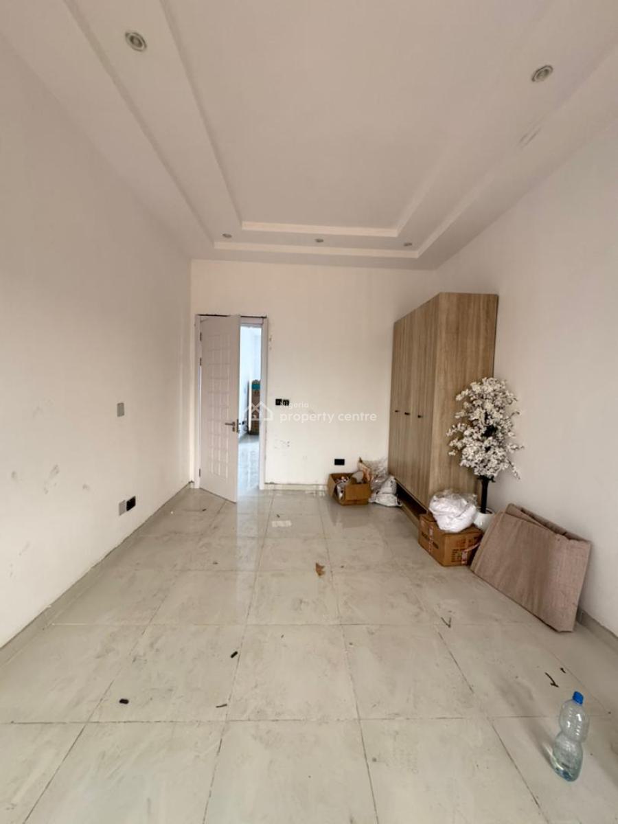 Brand New Fully Fitted 3 Bedroom Apartment, Lekki Phase 1, Lekki, Lagos, Flat / Apartment for Rent