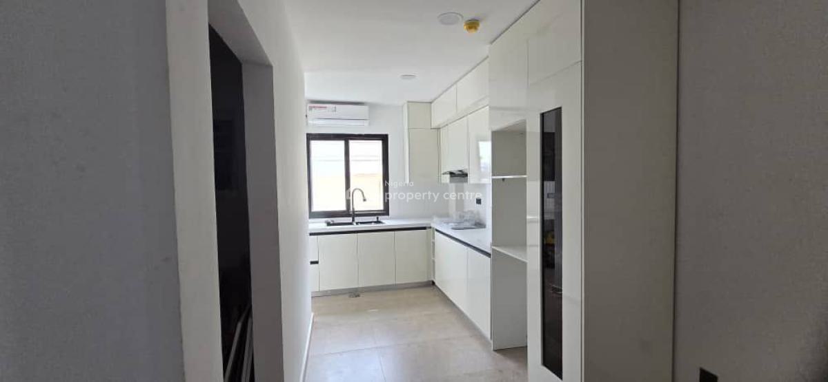 Luxury 4 Bedroom Serviced Apartment on Top Floor, Banana Island, Ikoyi, Lagos, Flat / Apartment for Rent