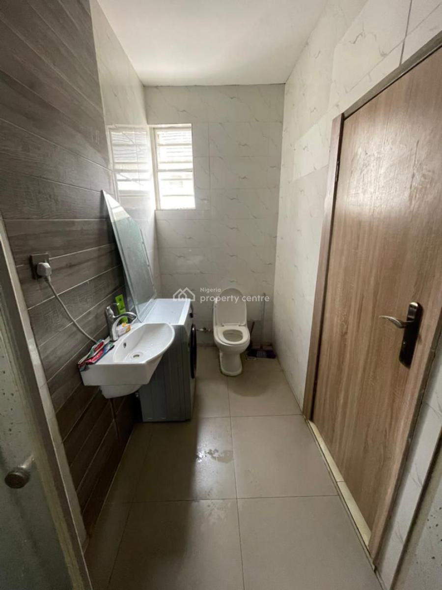 Luxury Master Bedroom, Orchid Road, Lekki, Lagos, Self Contain (single Rooms) for Rent
