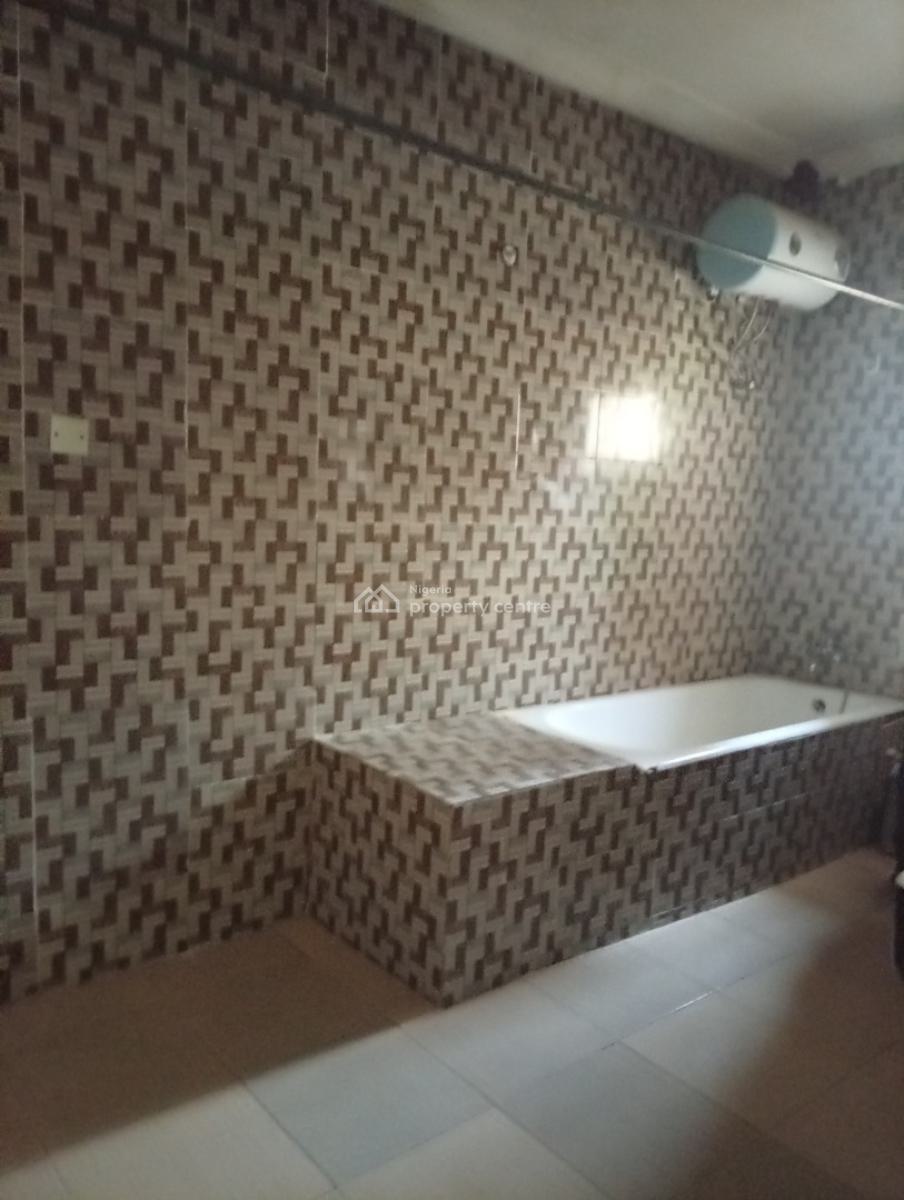 Spacious 2 Bedroom Flat, Asokoro District, Abuja, Flat / Apartment for Rent