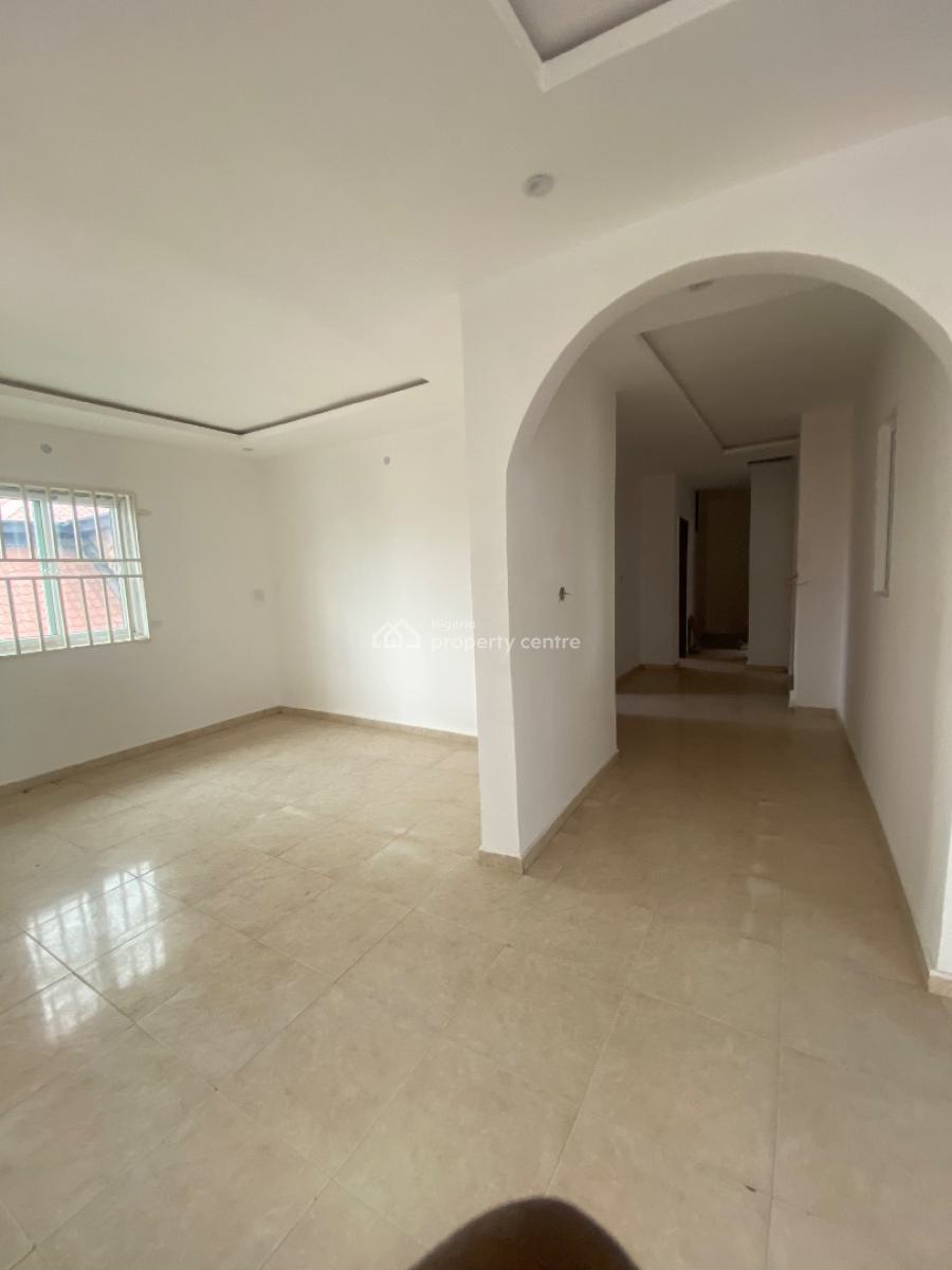 Sharp and Spacious 2 Bedroom Apartment Upstairs, Sangotedo, Ajah, Lagos, Flat / Apartment for Rent