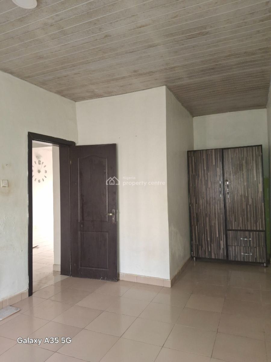 Upstairs and Massive 2 Bedroom Flat, Palmvilla Estate, Abijo, Ajah, Lagos, Flat / Apartment for Rent