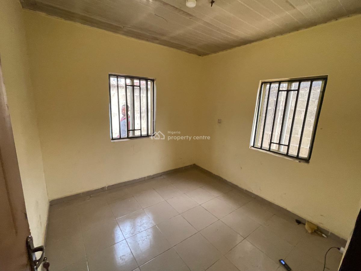 1 Bedroom Flat, Fha By Flyover Hotel, Lugbe District, Abuja, Flat / Apartment for Rent