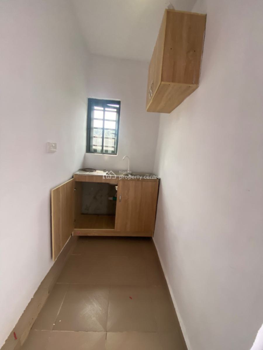 an Executive One Room Self Contain, Peace Land Estate Ogombo Off Abraham Adesanya, Ajah, Lagos, Self Contain (single Rooms) for Rent