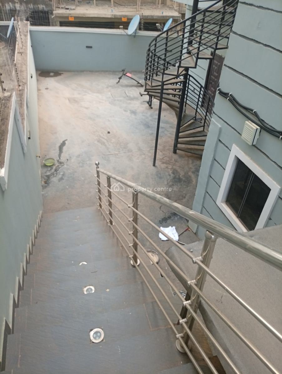 Luxury Furnished 5 Bedroom Detached Duplex with 2 Rooms Bqs, Guzape District, Abuja, Semi-detached Duplex for Sale