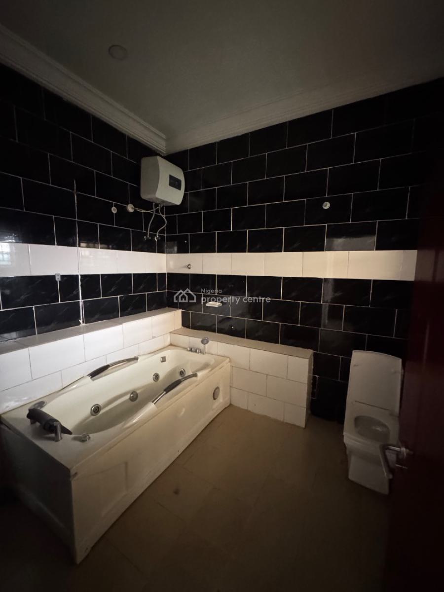 Well Spacious 6 Bedrooms Semi Detached Duplex with 2 Rooms Bq, Katampe Extension, Katampe, Abuja, Semi-detached Duplex for Rent