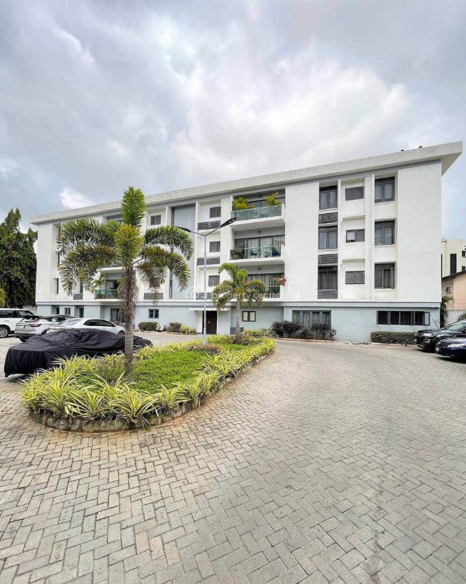 Luxury Well Equipped 3 Bedrooms Apartments with Swimming Pool, Gym and Bq, Ikoyi, Lagos, Flat / Apartment for Rent