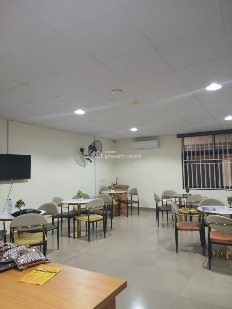 a Ready Made Canteen, Yaba, Lagos, Restaurant / Bar for Rent