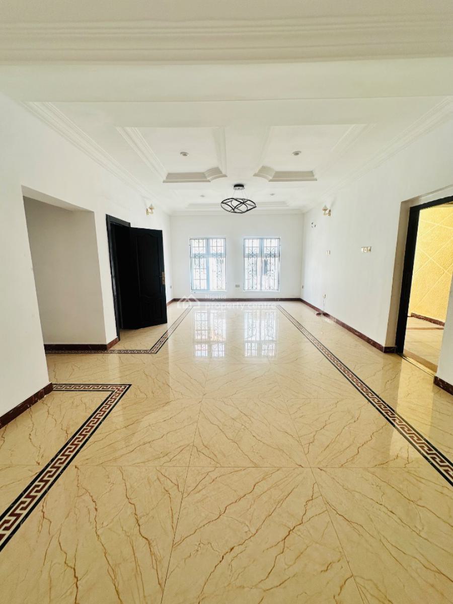 3 Bedrooms Apartment, Lekki Phase 1, Lekki, Lagos, Flat / Apartment for Rent