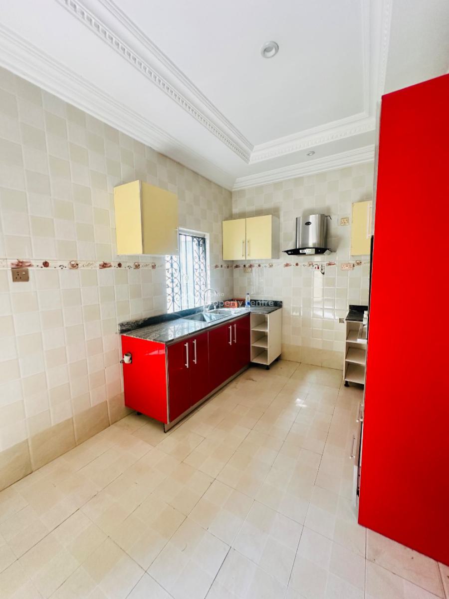 3 Bedrooms Apartment, Lekki Phase 1, Lekki, Lagos, Flat / Apartment for Rent