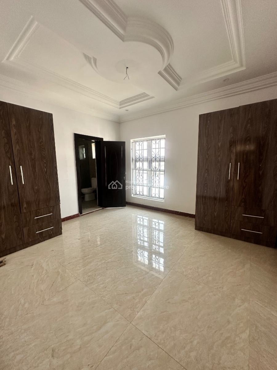 3 Bedrooms Apartment, Lekki Phase 1, Lekki, Lagos, Flat / Apartment for Rent