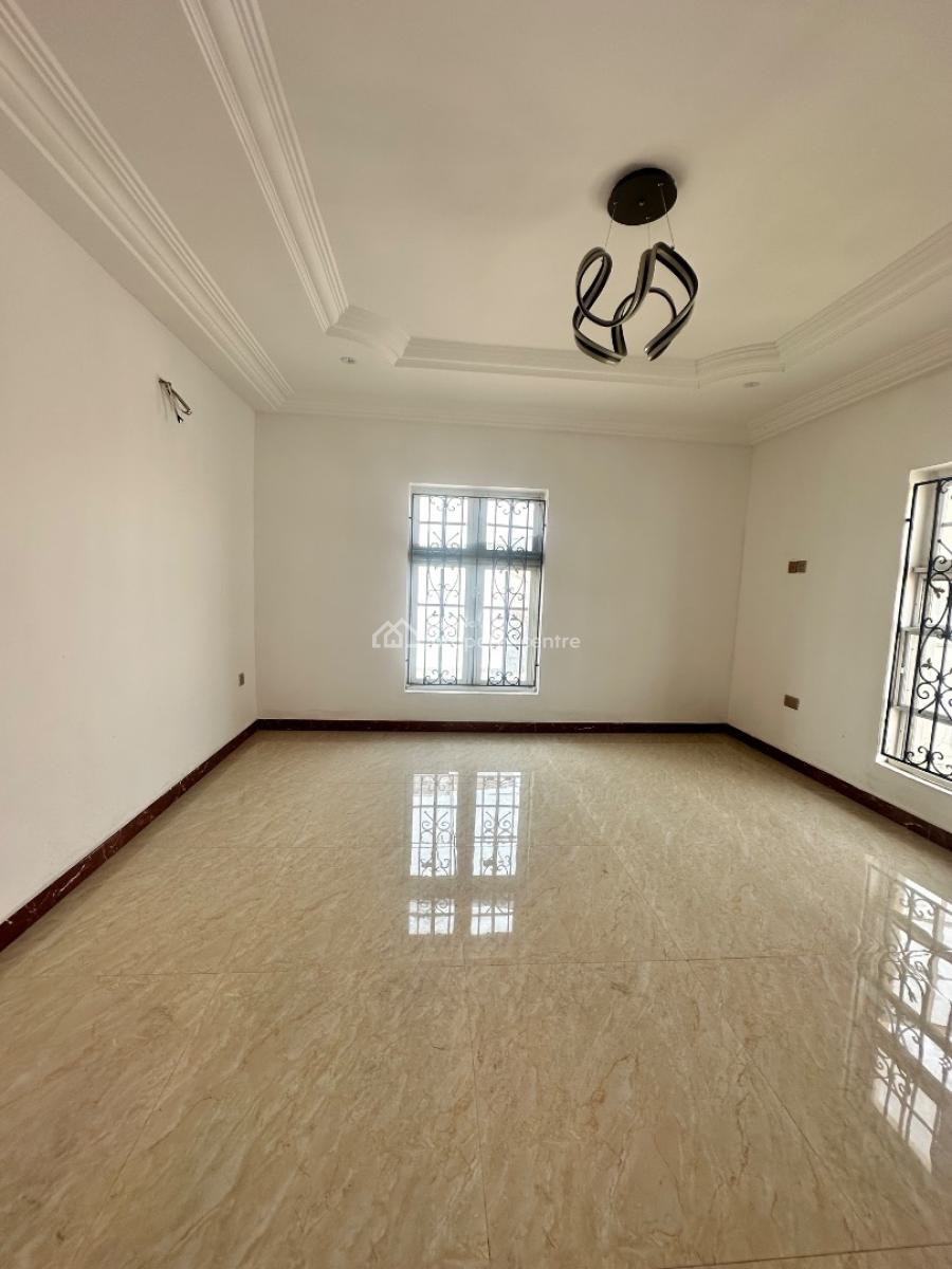 3 Bedrooms Apartment, Lekki Phase 1, Lekki, Lagos, Flat / Apartment for Rent