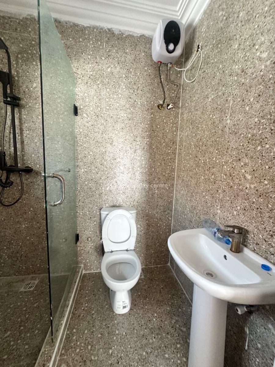 3 Bedrooms Apartment, Lekki Phase 1, Lekki, Lagos, Flat / Apartment for Rent