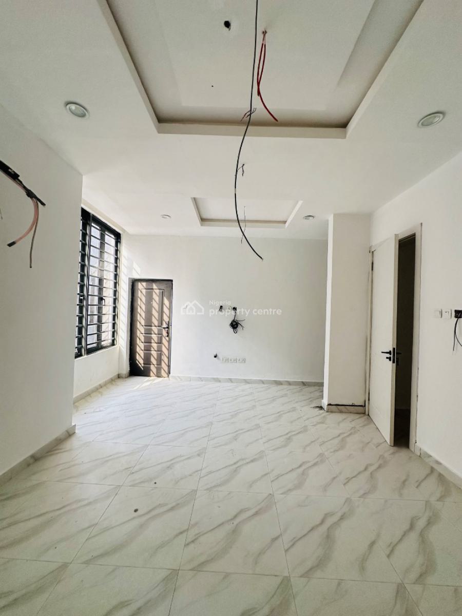 Nicely Built 4 Bedroom Terrace Duplex with Bq, Ologolo, Lekki, Lagos, Terraced Duplex for Sale