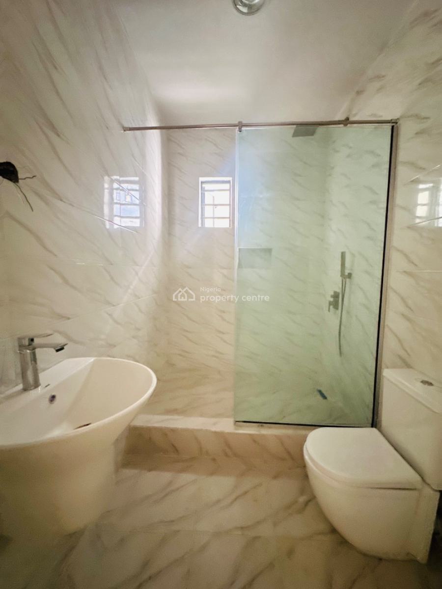 Nicely Built 4 Bedroom Terrace Duplex with Bq, Ologolo, Lekki, Lagos, Terraced Duplex for Sale