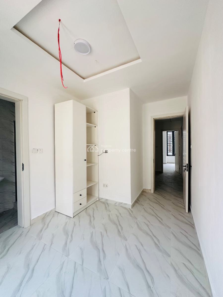 Nicely Built 4 Bedroom Terrace Duplex with Bq, Ologolo, Lekki, Lagos, Terraced Duplex for Sale