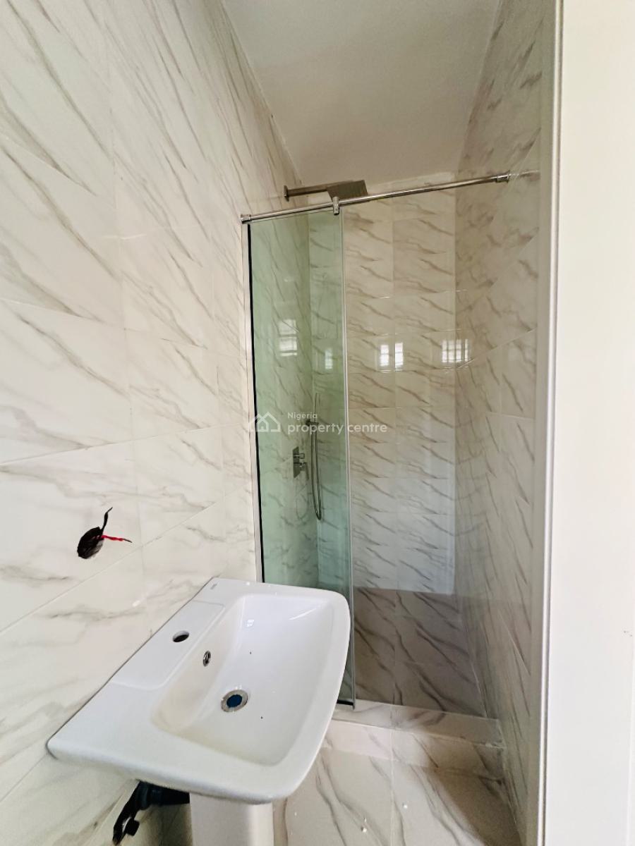 Nicely Built 4 Bedroom Terrace Duplex with Bq, Ologolo, Lekki, Lagos, Terraced Duplex for Sale