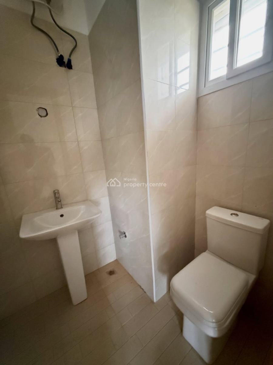 Luxury 2 Bedroom Apartment Upstairs, Ajah, Lagos, House for Rent