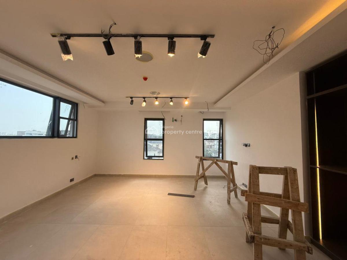 4-bedroom Serviced Maisonettes, Banana Island, Ikoyi, Lagos, Flat / Apartment for Sale