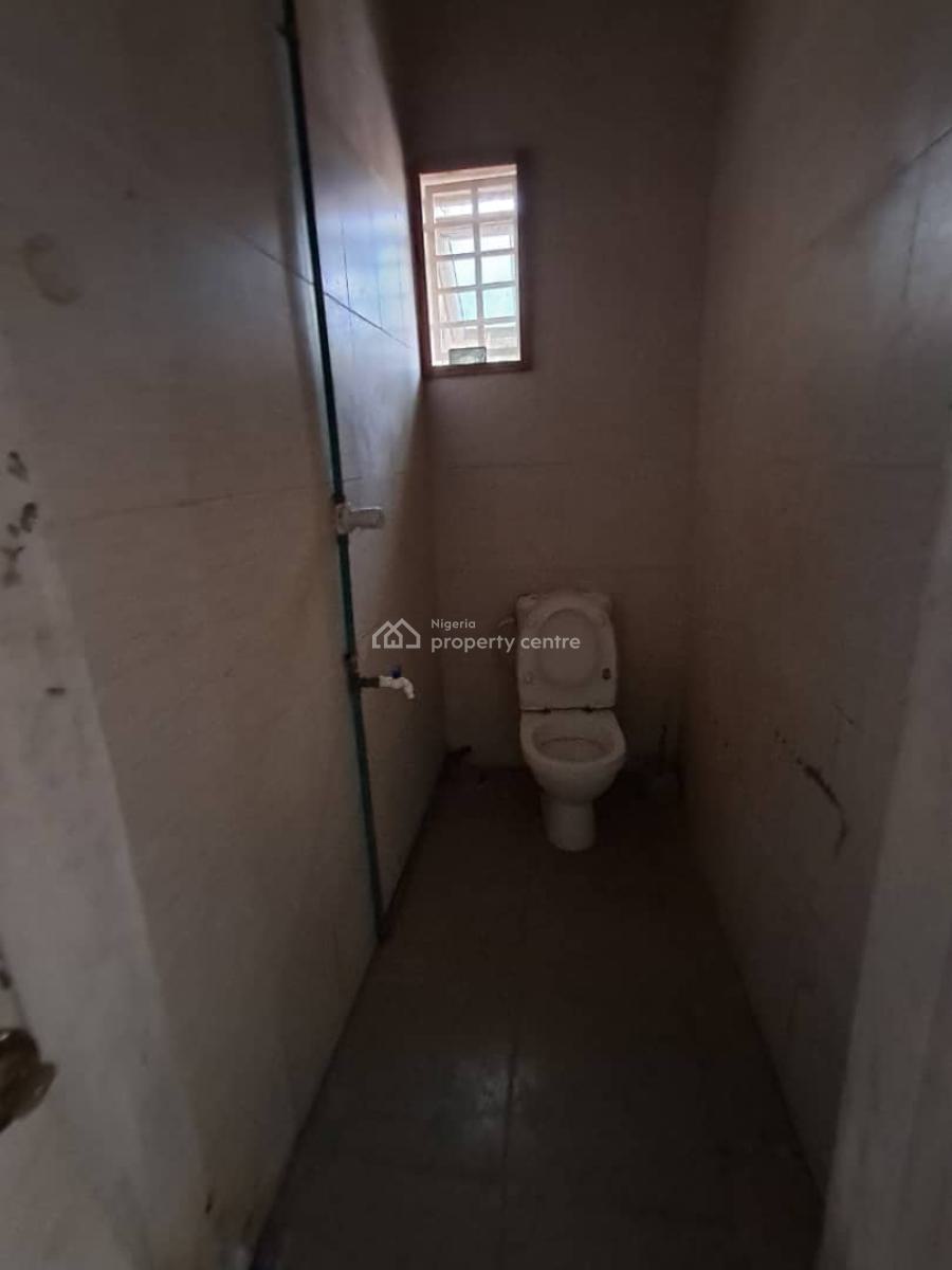 Spacious 4-bedroom Semi-detached Duplex with Mate House, Admiralty Homes Estate, New Road, Alpha Beach, Chevron, Lekki, Lagos, Semi-detached Duplex for Rent