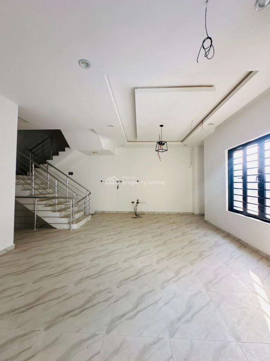 Nicely Built 4bedroom Terrace with Bq in Ologolo,lekki, Ologolo, Lekki, Lagos, Terraced Duplex for Sale