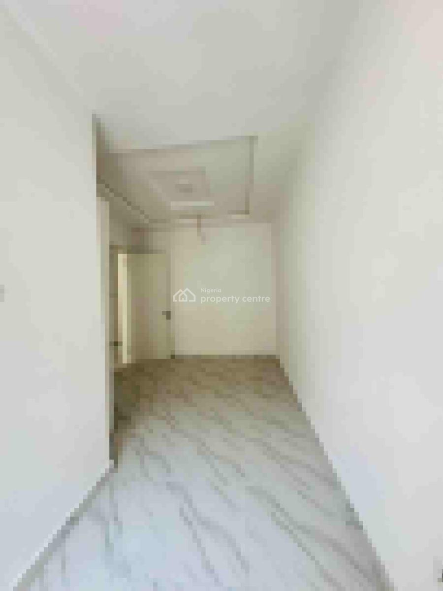 Nicely Built 4bedroom Terrace with Bq in Ologolo,lekki, Ologolo, Lekki, Lagos, Terraced Duplex for Sale