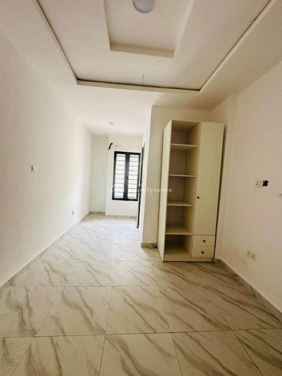 Nicely Built 4bedroom Terrace with Bq in Ologolo,lekki, Ologolo, Lekki, Lagos, Terraced Duplex for Sale