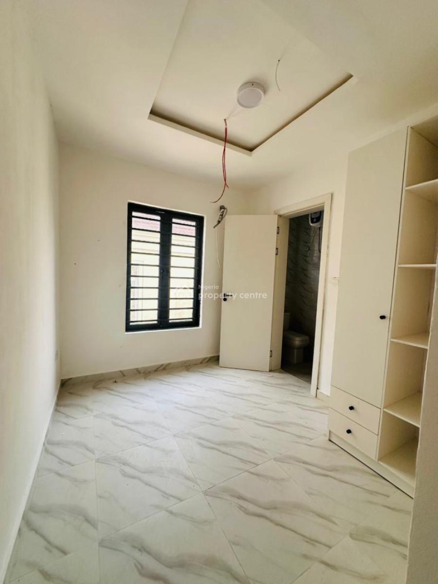 Nicely Built 4bedroom Terrace with Bq in Ologolo,lekki, Ologolo, Lekki, Lagos, Terraced Duplex for Sale