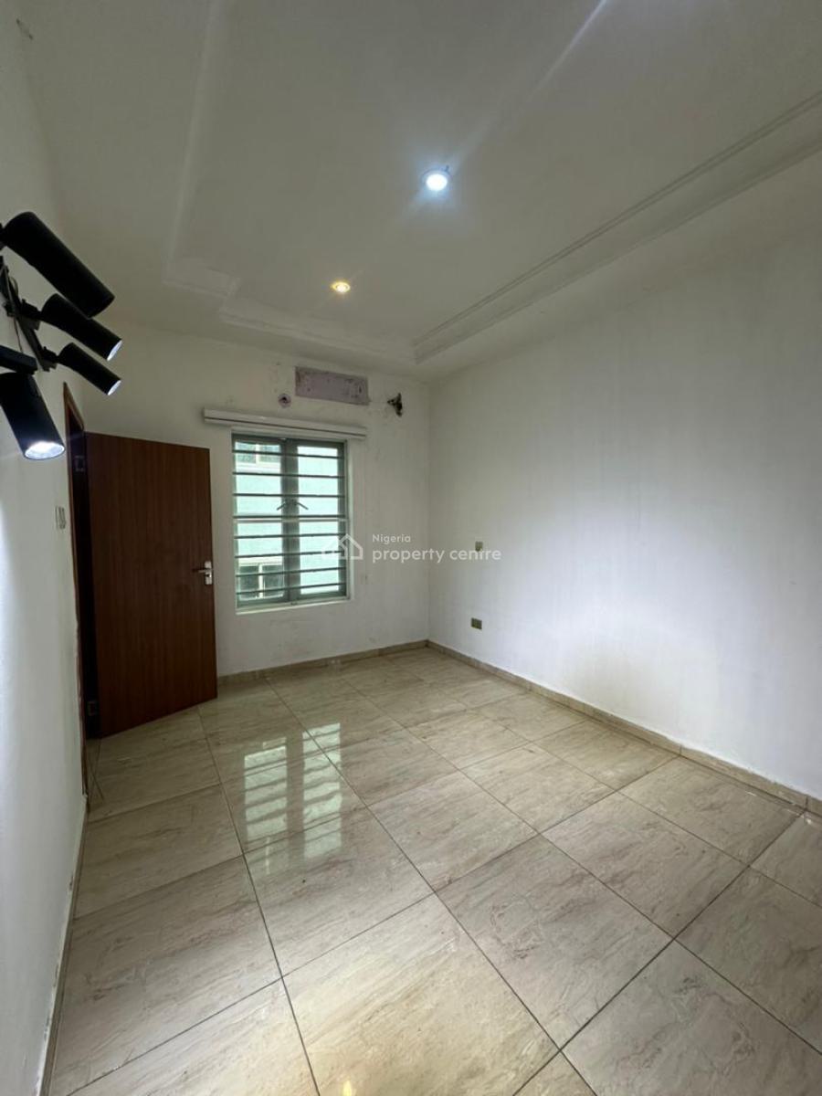 Well Maintained 4 Bedroom Semidetached Duplex with Bq Is Up, Ologolo, Lekki, Lagos, Semi-detached Duplex for Rent