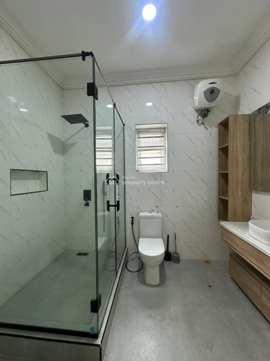 Well Maintained 4 Bedroom Semidetached Duplex with Bq Is Up, Ologolo, Lekki, Lagos, Semi-detached Duplex for Rent