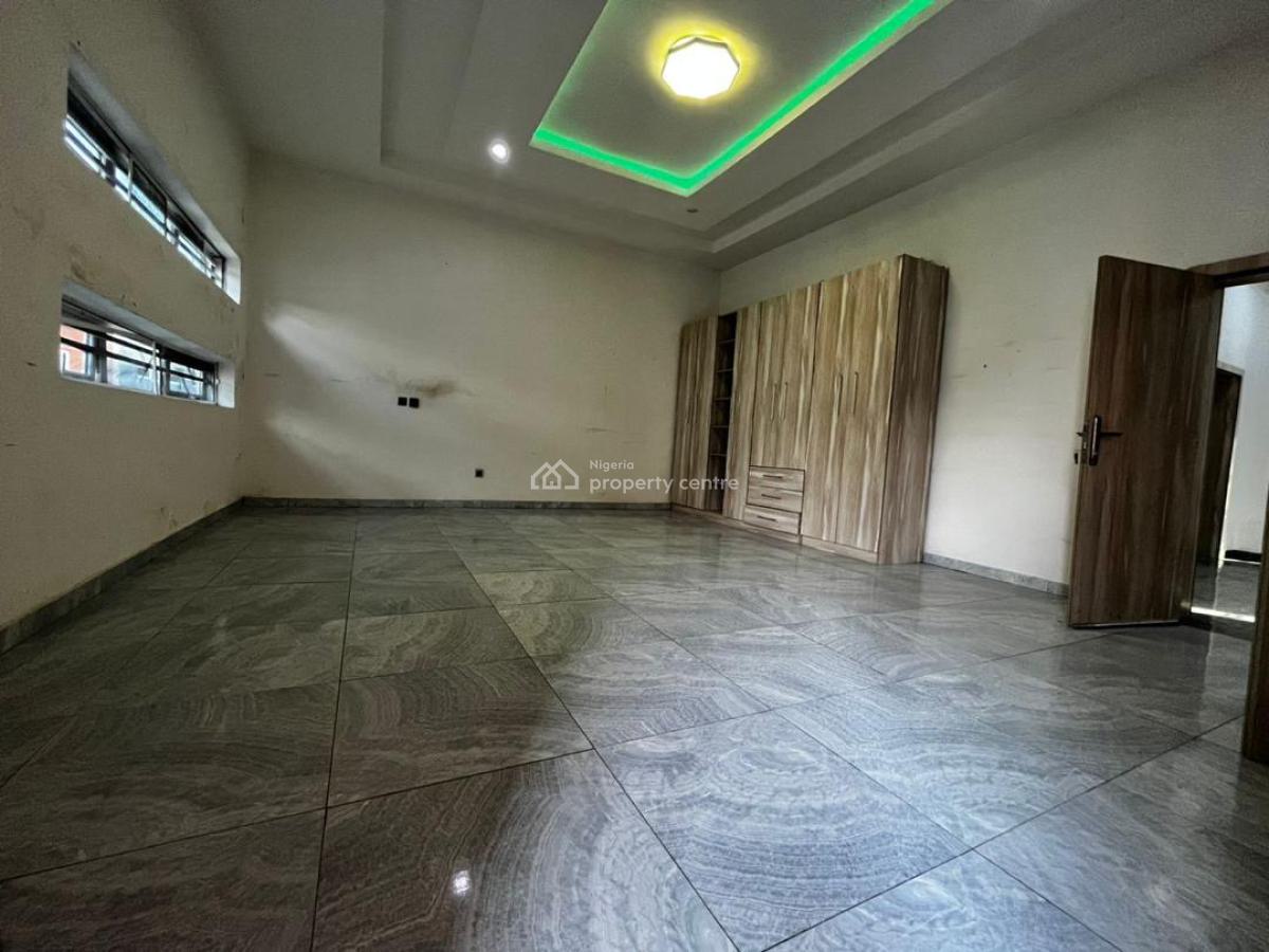 Standard N Massive Master Bedroom Single Room Shared Apt, Orchid Rod Lekki Lagos, Lekki, Lagos, Flat / Apartment for Rent